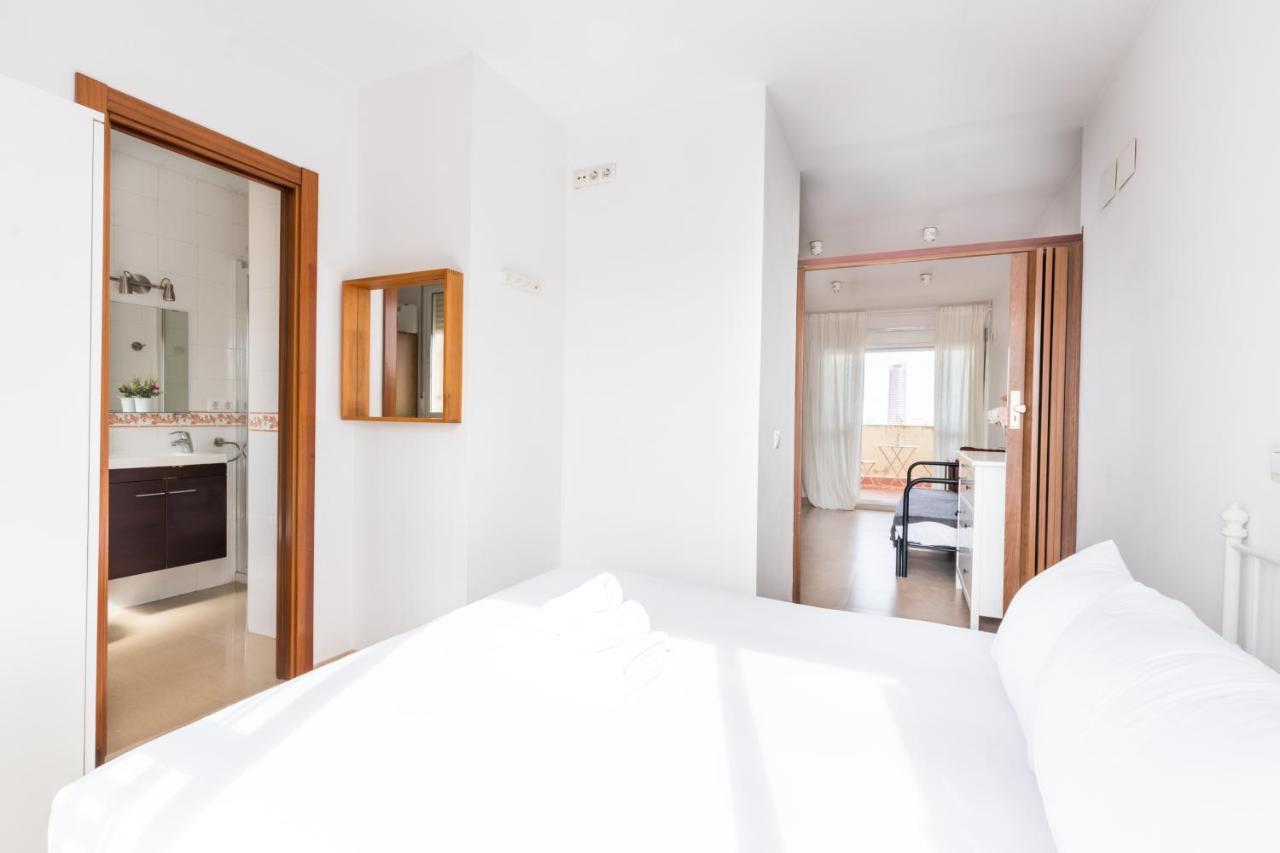 Holi-Rent Apartamento Resitur Sevilla Bagian luar foto