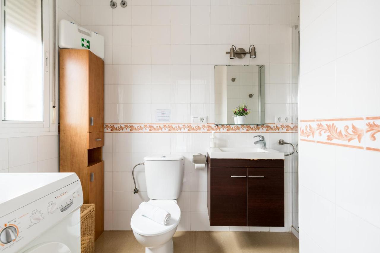Holi-Rent Apartamento Resitur Sevilla Bagian luar foto