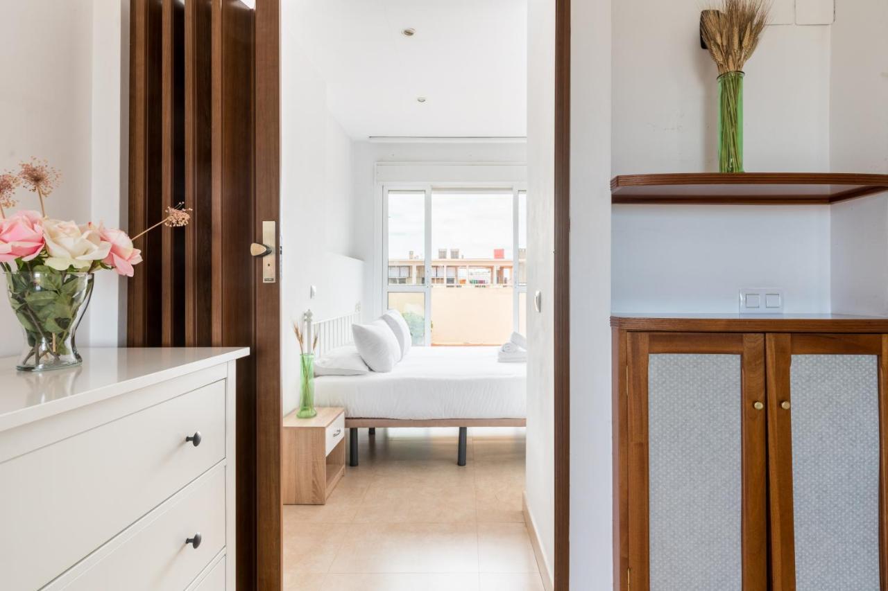Holi-Rent Apartamento Resitur Sevilla Bagian luar foto
